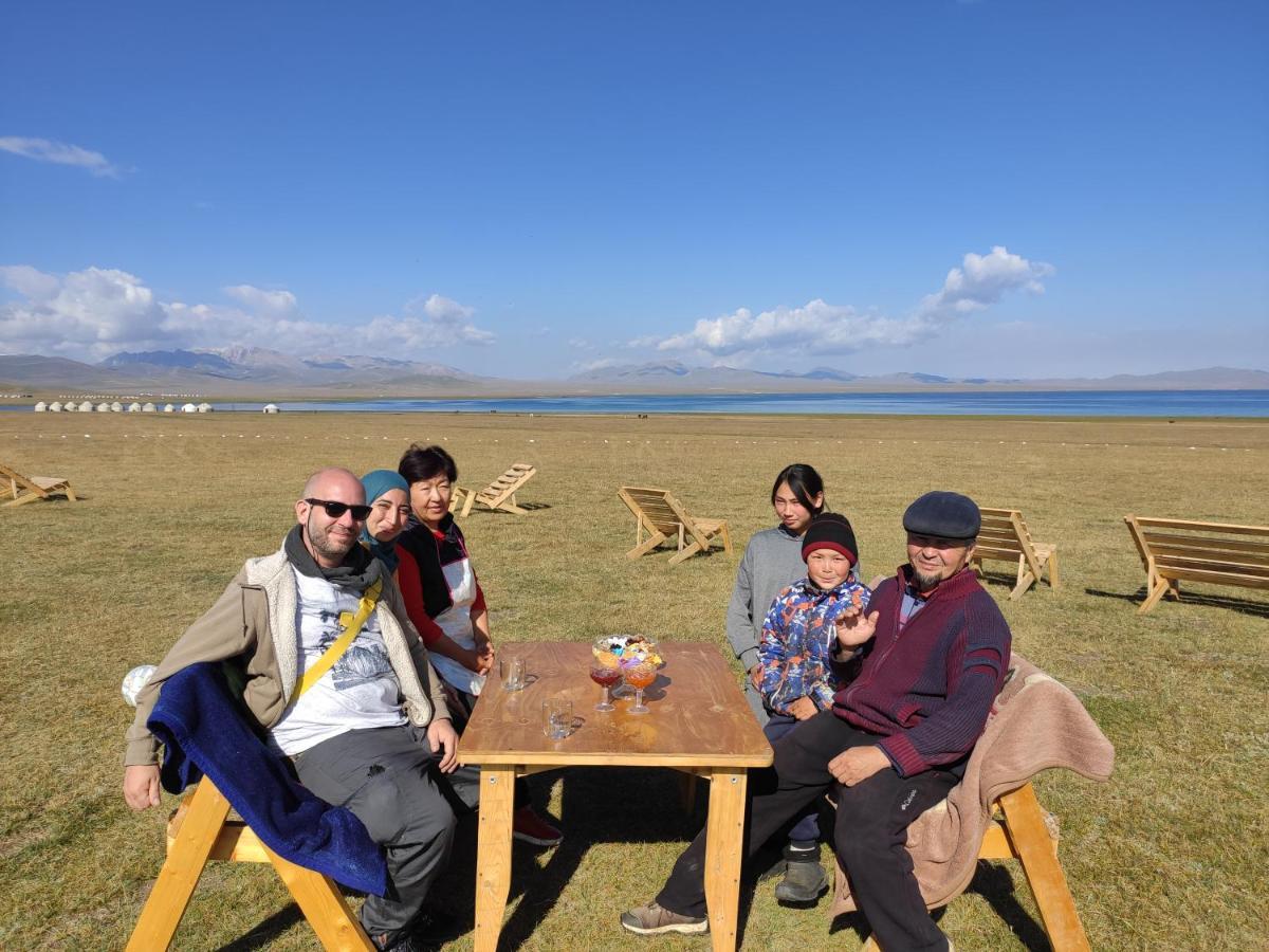 Yurt Camp Ali-Nur At Lake Song-Kol Юрточный Лагерь Али-Нур Озеро Сон-Куль Сон-Куль Кыргызстан Нарын Kyrgyzstan Naryn Exterior foto